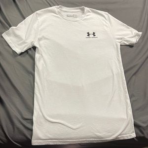 Under armour t-shirt